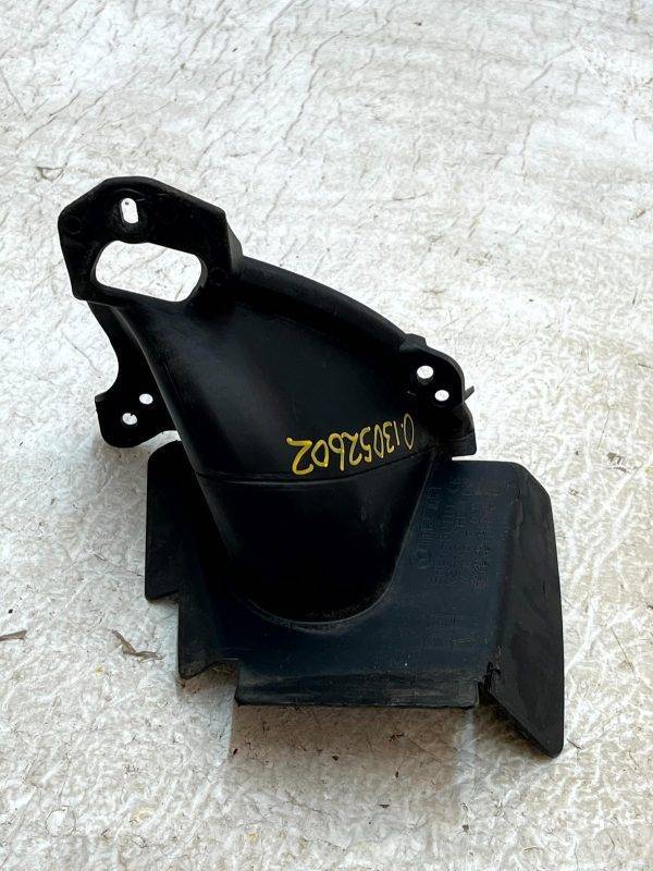 Mazda 3 Front Front Right Side Bumper Air Duct Guide BHE4 501U1 Genuine 178239060953 5