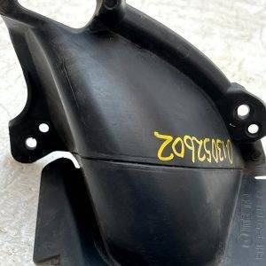 Mazda 3 Front Front Right Side Bumper Air Duct Guide BHE4-501U1 Genuine - Image 7