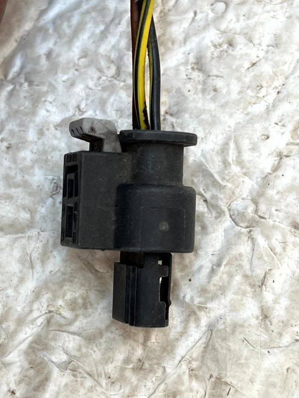 Mercedes A B C E CLA GLA PDC Parking Sensor Plug Connector A0225452426 Genuine 4 Mercedes A B C E CLA GLA PDC Parking Sensor Plug Connector A0225452426 Genuine 178439628633 5