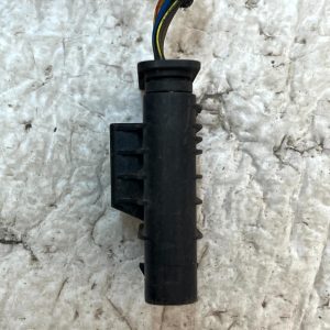 Mercedes C Class W204 Front PDC Sensor Loom Plug Connector A0485453928 Genuine - Image 5