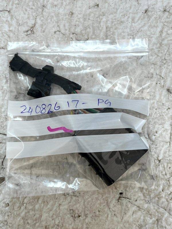 Mercedes C Class W204 PDC Parking Sensor Loom Plug Connector A0001534524 Genuine 8 Mercedes C Class W204 PDC Parking Sensor Loom Plug Connector A0001534524 Genuine 178499564923 9
