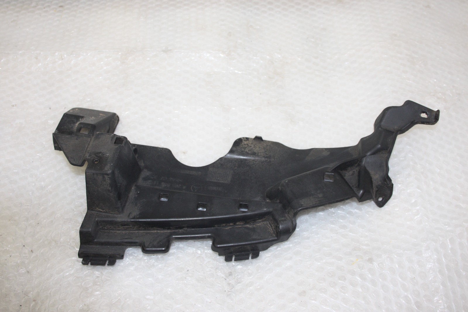 Mercedes C Class W205 Rear Bumper Left Bracket 2014 To 2022 A2058851124 Genuine