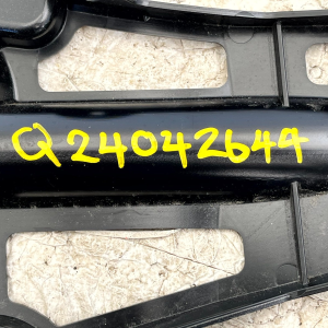Mercedes C-Class W206 Rear Bumper Left Mount Bracket 2022 ON A2068855800 Genuine - Image 16