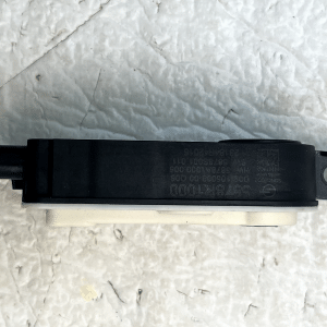 Mercedes CLA C118 X118 W177 HVAC Air Intake Actuator Motor 5878R1000 Genuine - Image 4