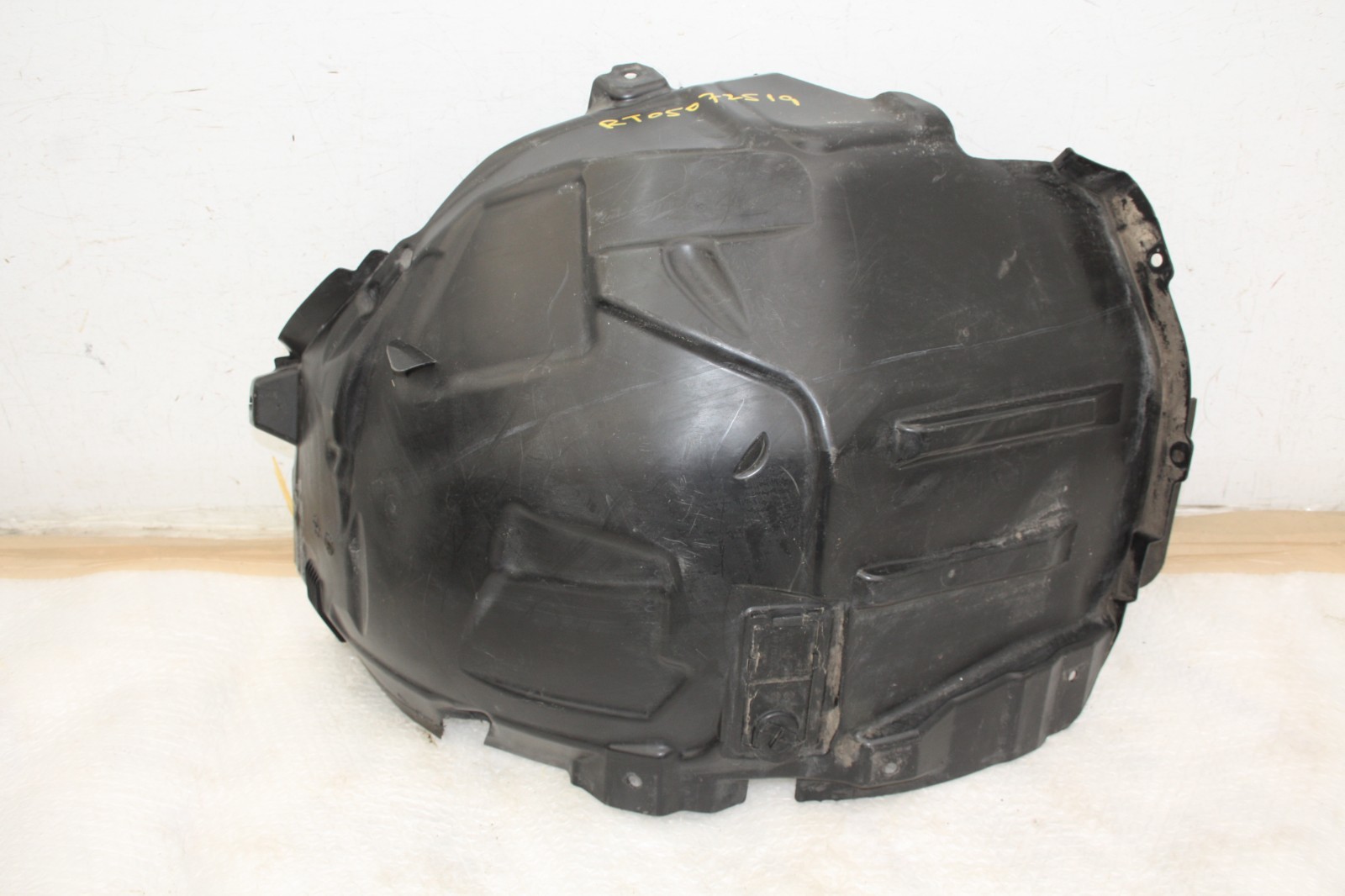 Mercedes CLS C257 AMG Front Right Wheel Liner Splash Guard 2017-2024 A2576909501