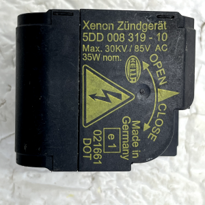 Mercedes E Class W211 Xenon HID Headlight Ballast Ignitor 5DD008319-10 Genuine - Image 10