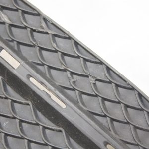 Mercedes E Class W213 AMG Front Bumper Right Grill 20 - 23 A2138858201 *DAMAGED* - Image 8