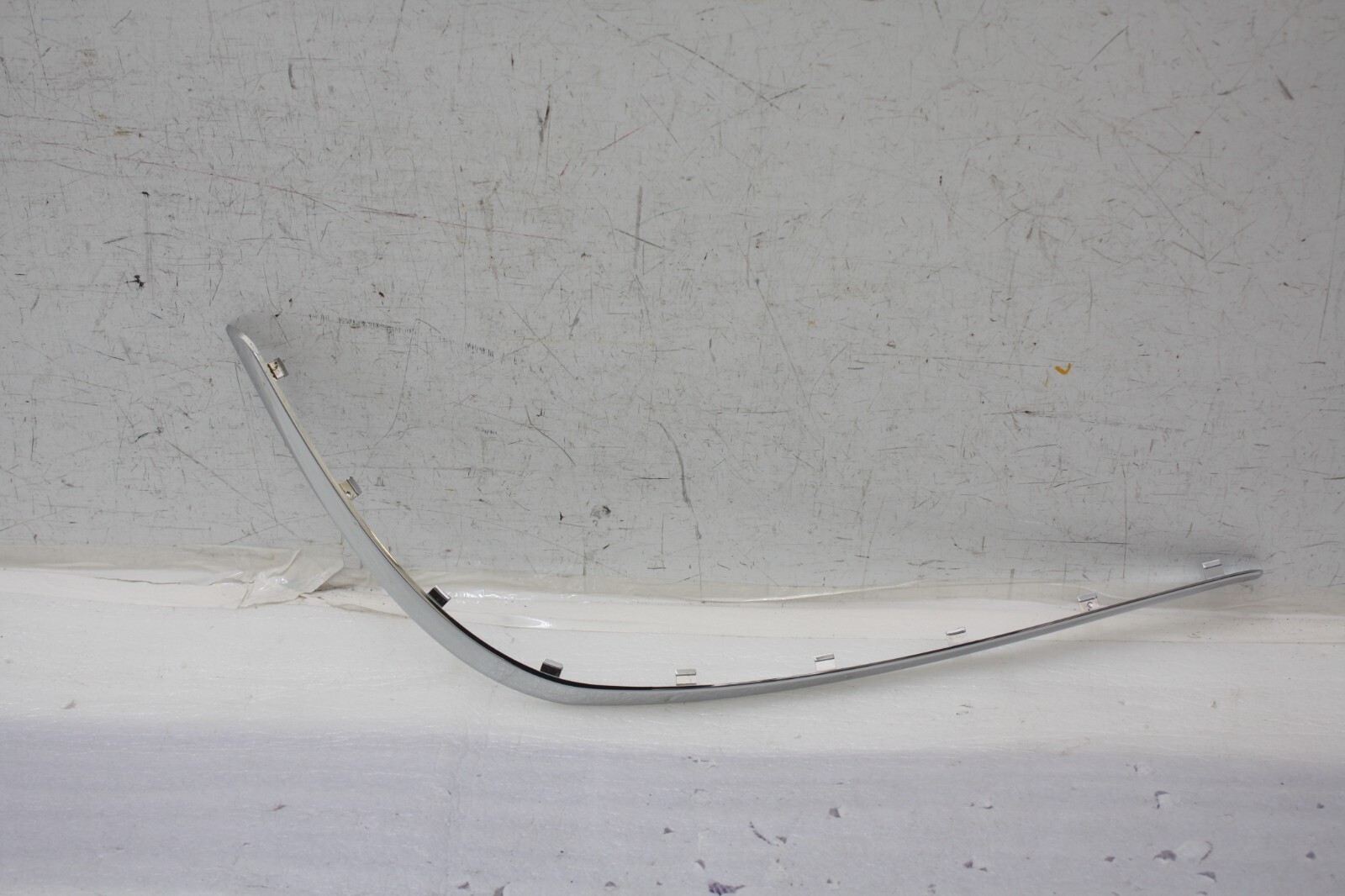 Mercedes GL Class X164 Rear Bumper Right Chrome 2006-2012 A1648851821 Genuine
