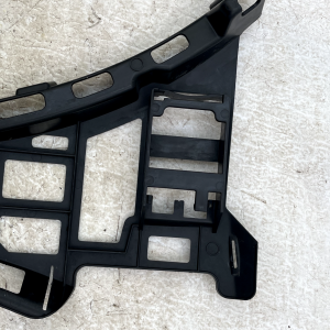 Mercedes GLA X156 Rear Bumper Right Mount Bracket 2014-2017 A1568851214 Genuine - Image 10