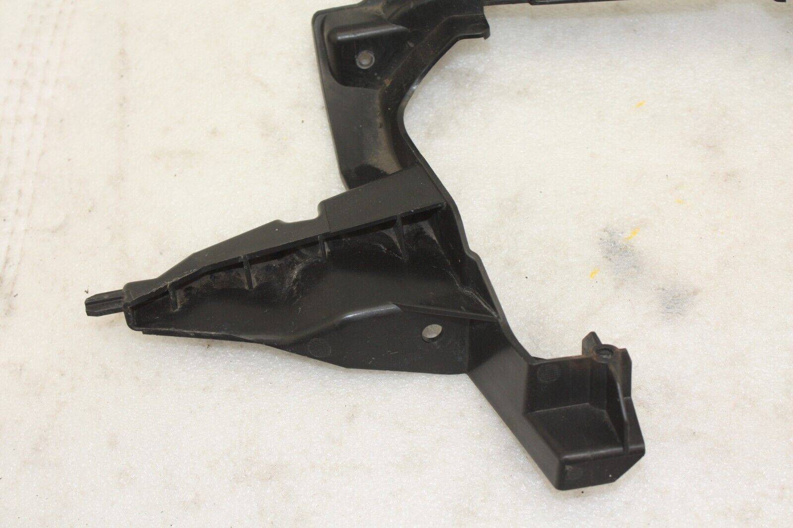 Mercedes-GLA-X156-Rear-Left-Exhaust-Tip-Bracket-A1568851900-Genuine-176581923623-10