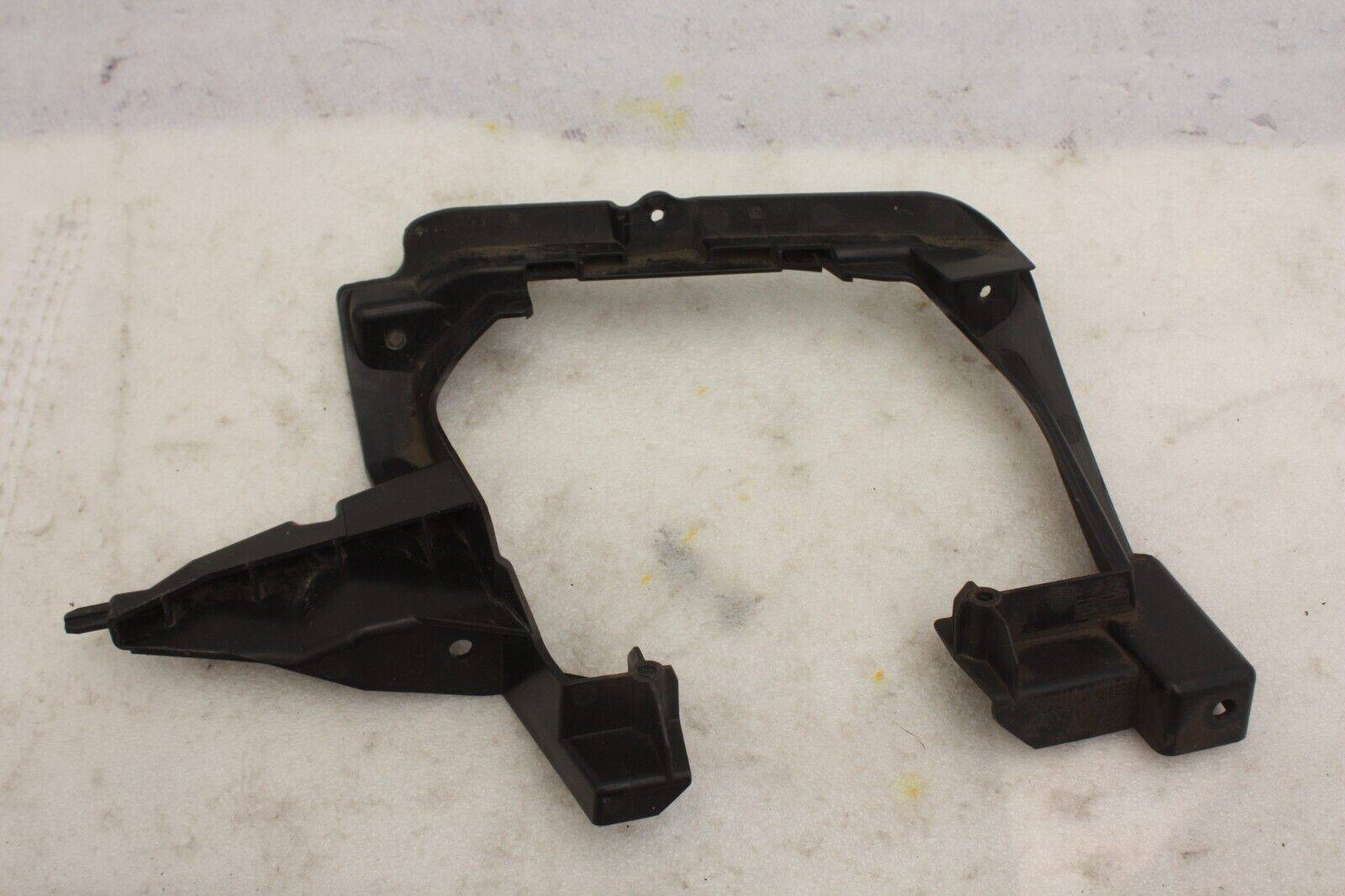 Mercedes-GLA-X156-Rear-Left-Exhaust-Tip-Bracket-A1568851900-Genuine-176581923623-6