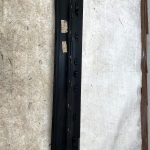 Mercedes GLB X247 Front Right Lower Door Molding Trim 20 ON A2477274601 Genuine - Image 7