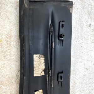 Mercedes GLB X247 Front Right Lower Door Molding Trim 20 ON A2477274601 Genuine - Image 8