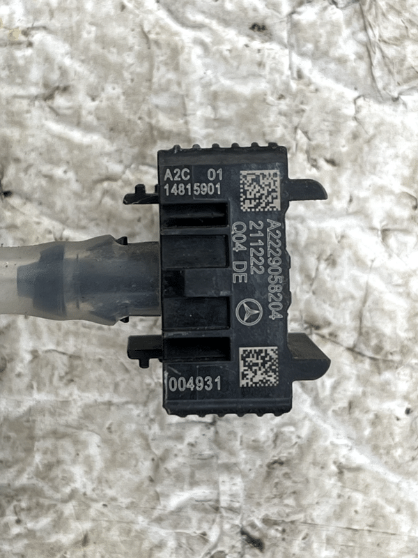 Mercedes GLC X253 Front Pedestrian Protection Sensor A2229058204 Genuine 178518758903 17