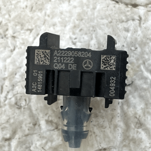 Mercedes GLC X253 Front Pedestrian Protection Sensor A2229058204 Genuine - Image 9