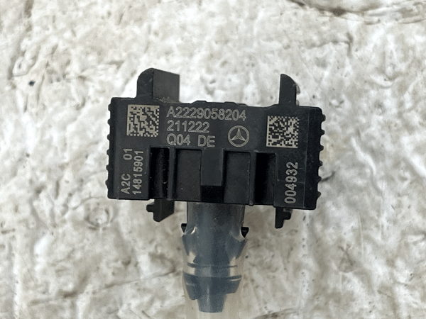 Mercedes GLC X253 Front Pedestrian Protection Sensor A2229058204 Genuine 178518758903 9