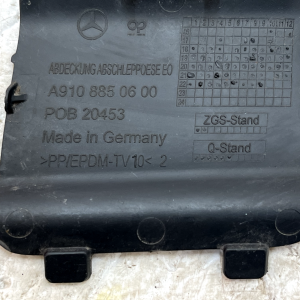 Mercedes Sprinter A910 Front Bumper Tow Hook Cap Cover 2018 ON A9108850600 - Image 8