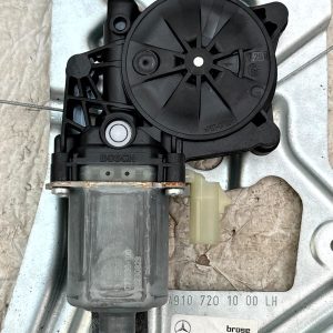 Mercedes Sprinter Front Left Window Motor Regulator 2018 ON A9107201000 Genuine - Image 18