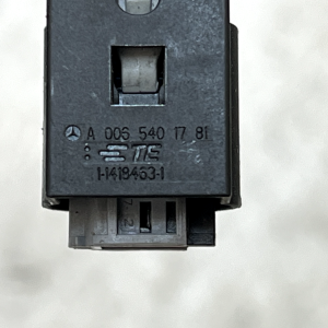 Mercedes Sprinter Wiring Loom Harness Plug Connector A0065401781 Genuine - Image 10