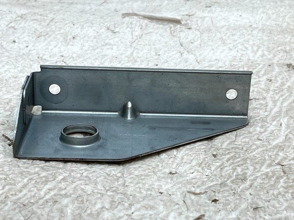Mercedes Vito W447 Water Reservoir Support Bracket 15 TO 23 A4478600014 Genuine 8 Mercedes Vito W447 Water Reservoir Support Bracket 15 TO 23 A4478600014 Genuine 178448089473 9