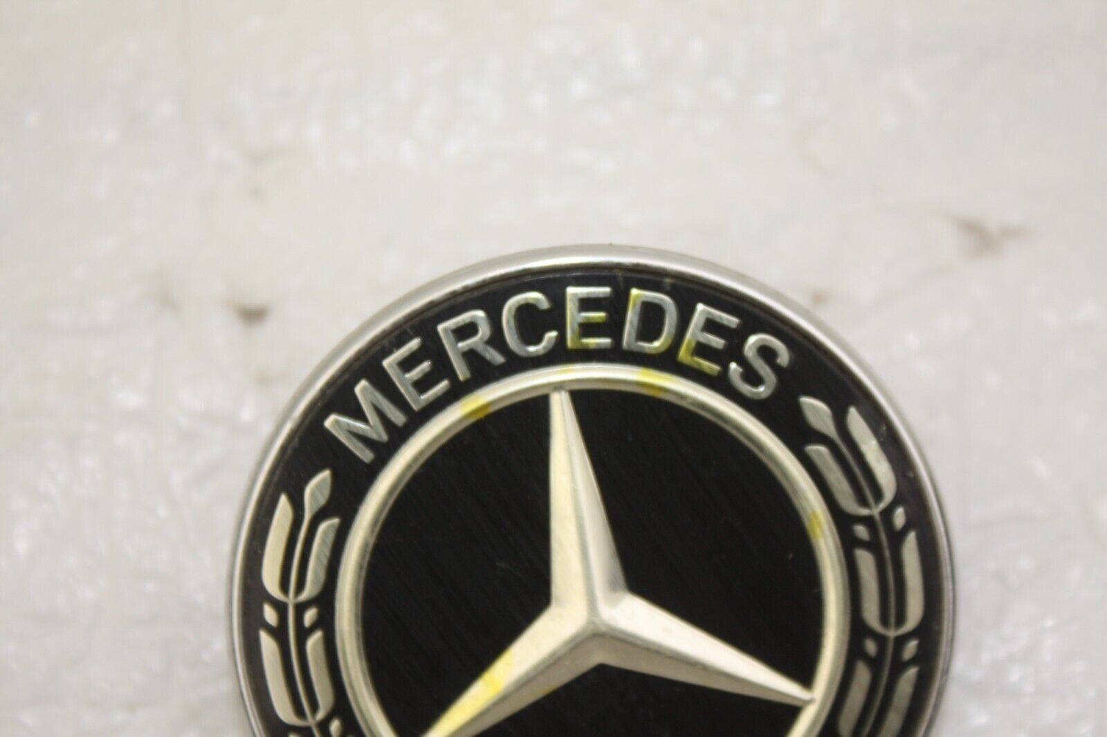 Mercedes-W176-R231-C218-X156-C217-Bonnet-Emblem-Badge-A0008171801-Genuine-176428998743-2