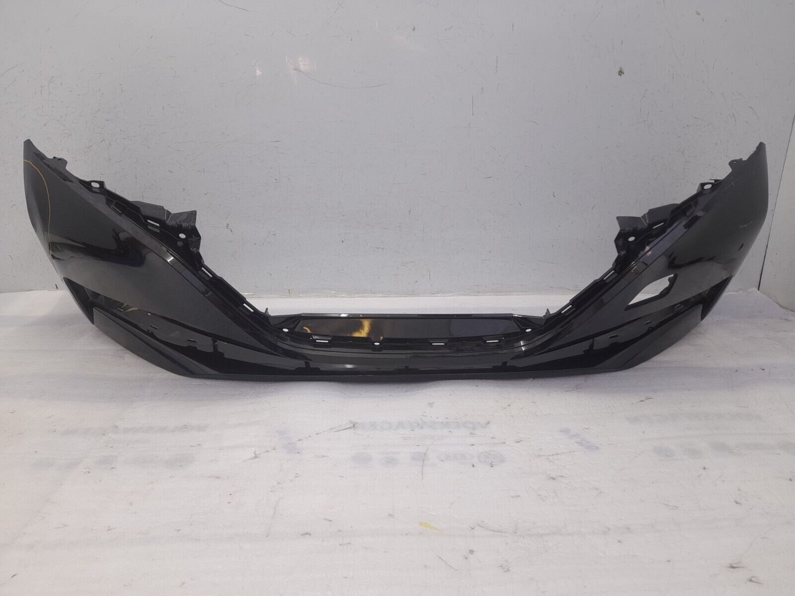 Nissan Leaf Front Bumper 2018 ON 62022-5SH0H Genuine *DAMAGED*