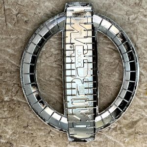 Nissan Leaf Rear Trunk Lid Tailgate Badge Emblem 2018 ON 90890-JX00A Genuine 11 Nissan Leaf Rear Trunk Lid Tailgate Badge Emblem 2018 ON 90890-JX00A Genuine - Image 4