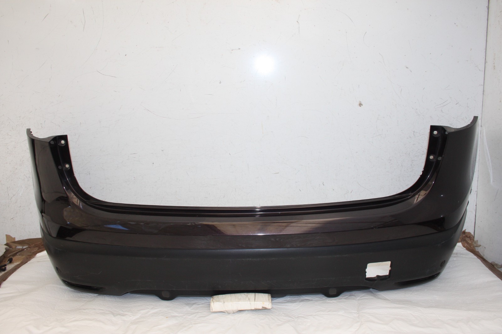 Nissan Qashqai Rear Bumper 2013 TO 2017 85022-4EA0H Genuine *DAMAGED*