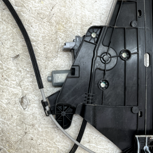 Peugeot 208 MK2 Front Left Window Regulator 2019 TO 2024 9829043680-00 Genuine - Image 4