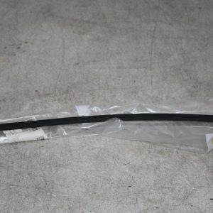 Porsche 958 Cayenne Rear Right Side Pillar Gasket Cover 95855947401 Genuine - Image 1
