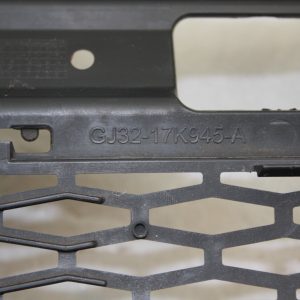 Range Rover Evoque Front Bumper Grill 2015-2019 GJ32-17K945-A Genuine *DAMAGED* - Image 9