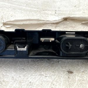 Range Rover Evoque L551 Rear Bumper Mount Bracket 2019 ON K8D2-17E855-A Genuine - Image 10