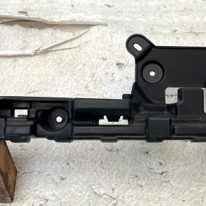 Range Rover Evoque L551 Rear Bumper Mount Bracket 2019 ON K8D2-17E855-A Genuine - Image 5