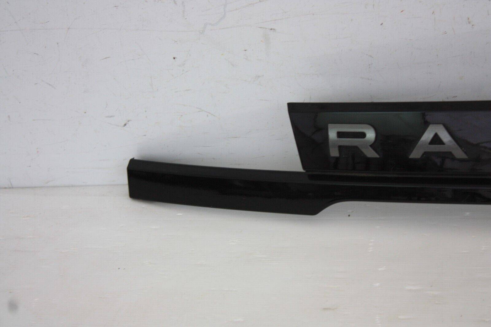 Range-Rover-Evoque-Tailgate-Trunk-Moulding-2019-ON-K8D2-402A30-A-Genuine-175372466433-2