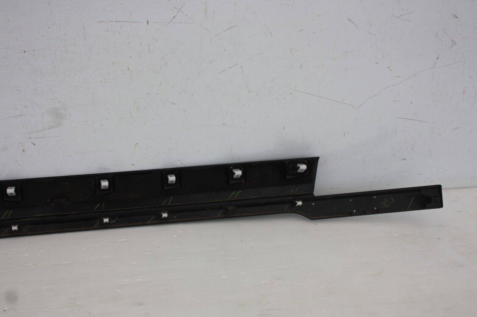 Range-Rover-Evoque-Tailgate-Trunk-Moulding-2019-ON-K8D2-402A30-A-Genuine-175372466433-9