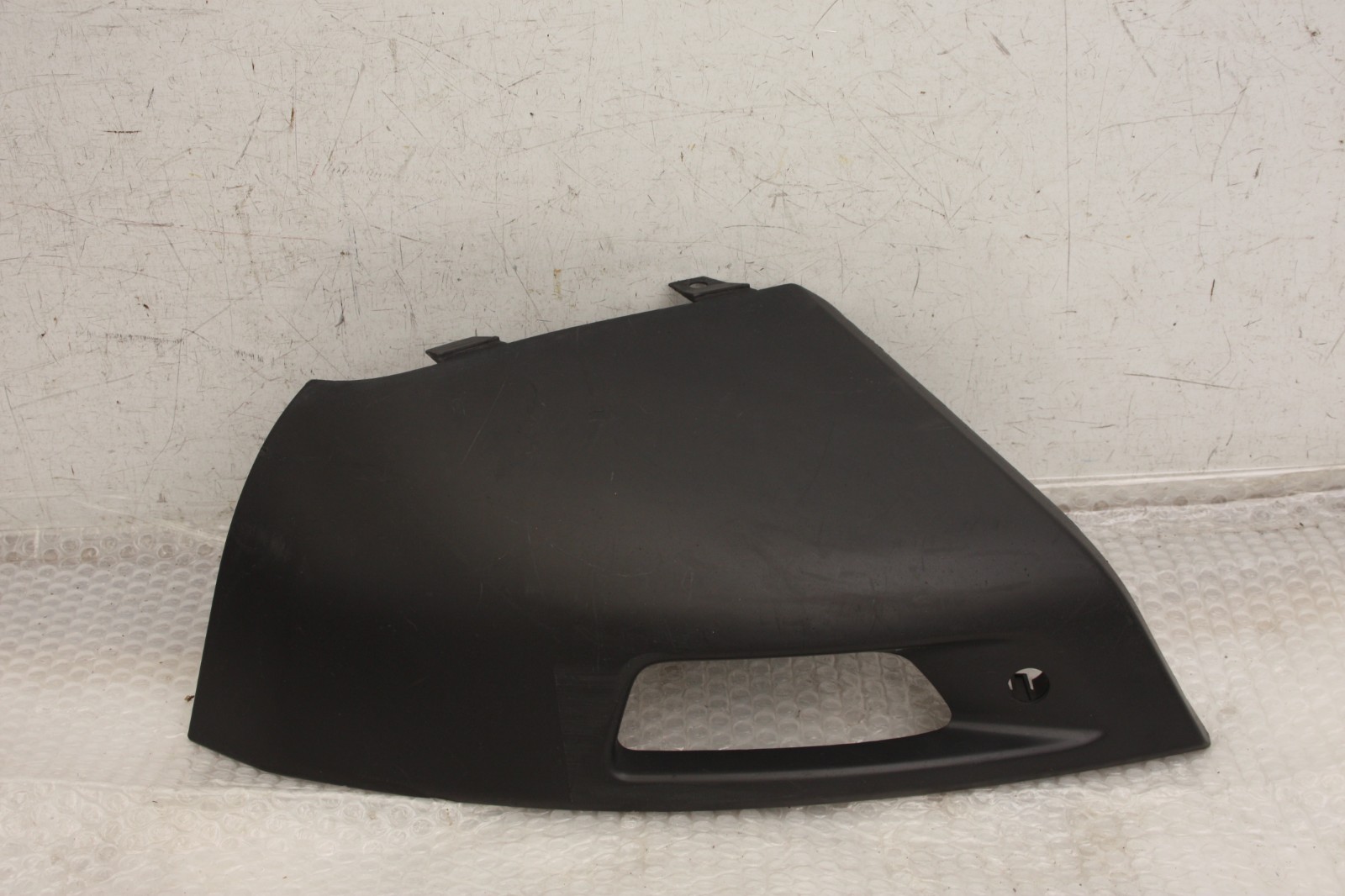 Range Rover Sport Front Bumper Lower Left Corner DK62-17D750-AB Genuine