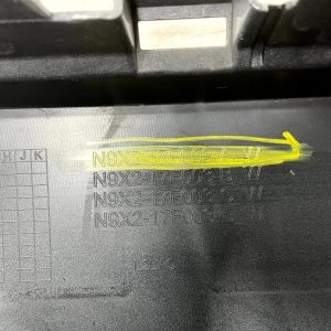 Range Rover Sport L461 Front Bumper 2022 ON N9X2-17F003-AW Genuine *DAMAGED* - Image 10