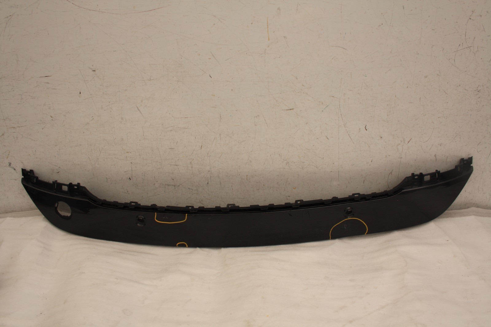 Range Rover Velar L560 Rear Bumper Lower Section 2017 ON N8A2-17F879-A *DAMAGED*