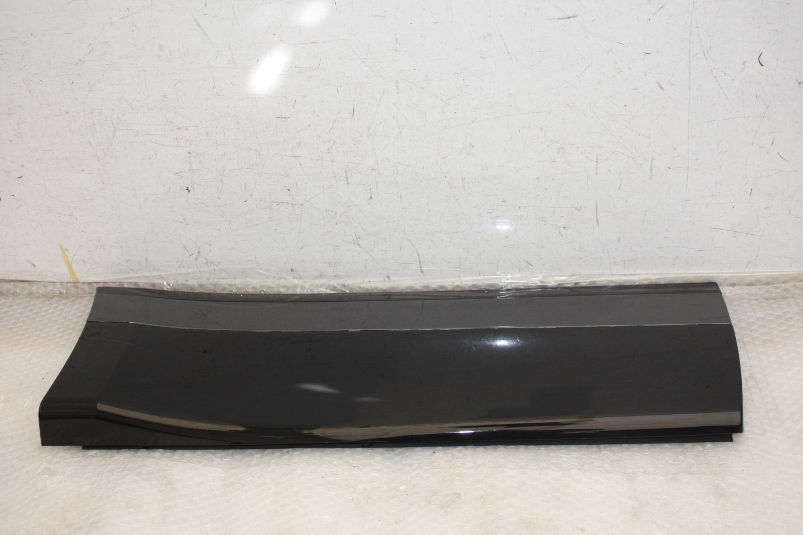 Range Rover Velar Rear Right Side Door Moulding 2017-2023 J8A2-274A48-B Genuine