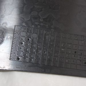 Range Rover Vogue L460 Rear Bumper Left Side Trim 2022 ON M8E2-17C769-C Genuine - Image 8