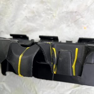 Renault Clio Mk4 Rear Bumper Center Support Bracket 2013 TO 2016 850424459R - Image 4