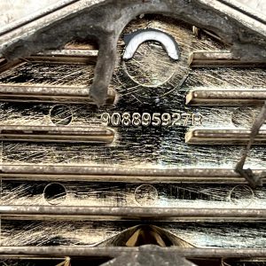Renault Kadjar Rear Trunk Boot Lid Emblem Badge 2015-2019 908895927R Genuine - Image 12