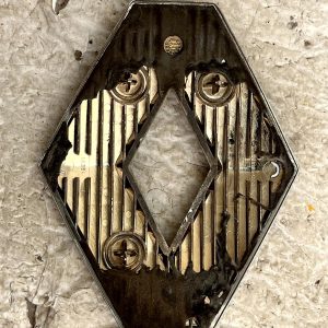 Renault Kadjar Rear Trunk Boot Lid Emblem Badge 2015-2019 908895927R Genuine - Image 5