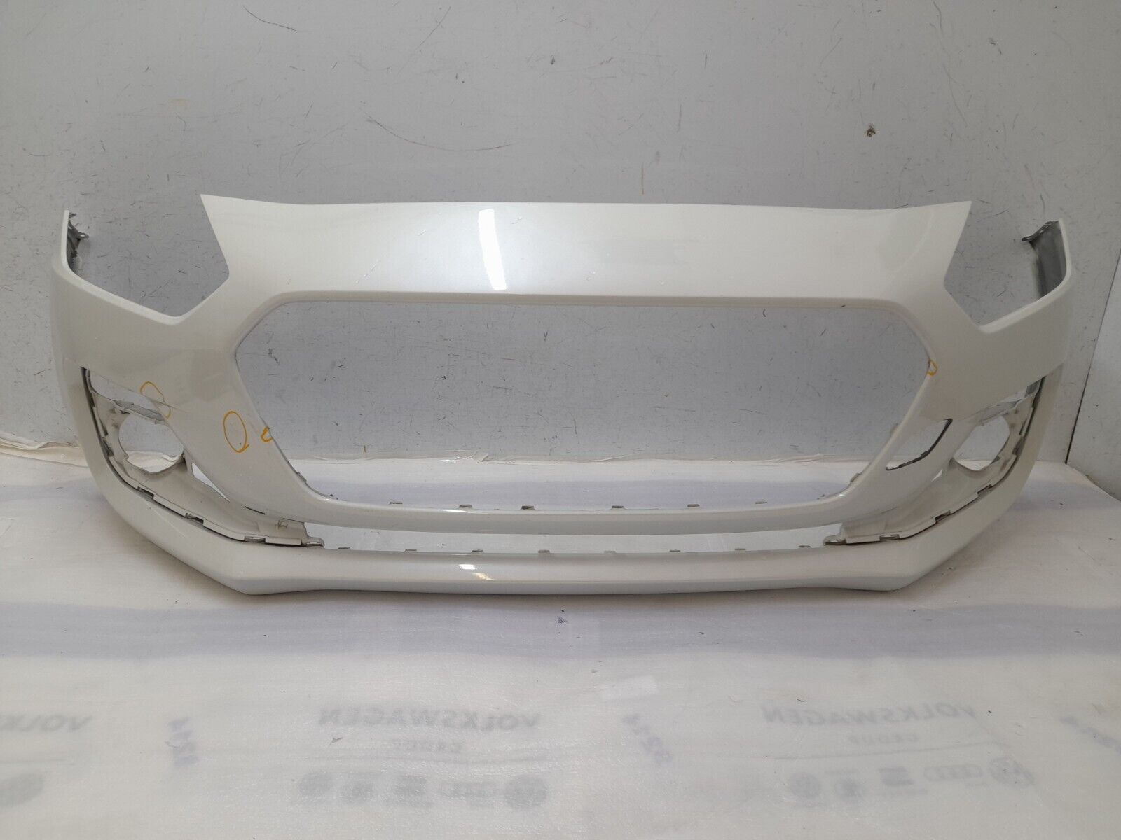 Suzuki Swift Front Bumper 2017 TO 2020 71711-53R Genuine *DAMAGED*