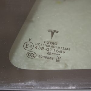 Tesla Model Y Rear Left Quarter Window 2022 TO 2025 1600808-00-C Genuine - Image 9