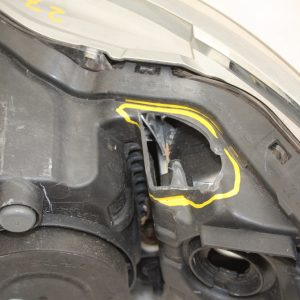 Toyota Auris Right Side Headlight 2015 TO 2019 81110-02K40 Genuine *DAMAGED* - Image 14