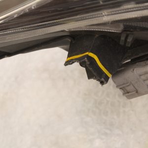 Toyota Auris Right Side Headlight 2015 TO 2019 81110-02K40 Genuine *DAMAGED* - Image 19