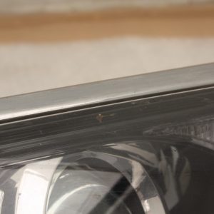 Toyota Auris Right Side Headlight 2015 TO 2019 81110-02K40 Genuine *DAMAGED* - Image 9