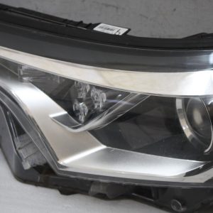 Toyota C-HR Left Side Headlight 81150-F4011 Genuine *DAMAGED* - Image 5