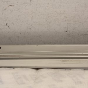 Toyota Corolla Estate Left Side Skirt 2018 ON 75860-02210 Genuine *DAMAGED* - Image 5